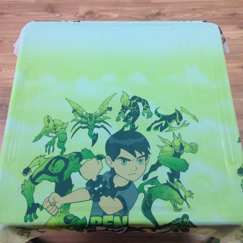 Table cloth (Ben 10) for party hire Bloemfontein