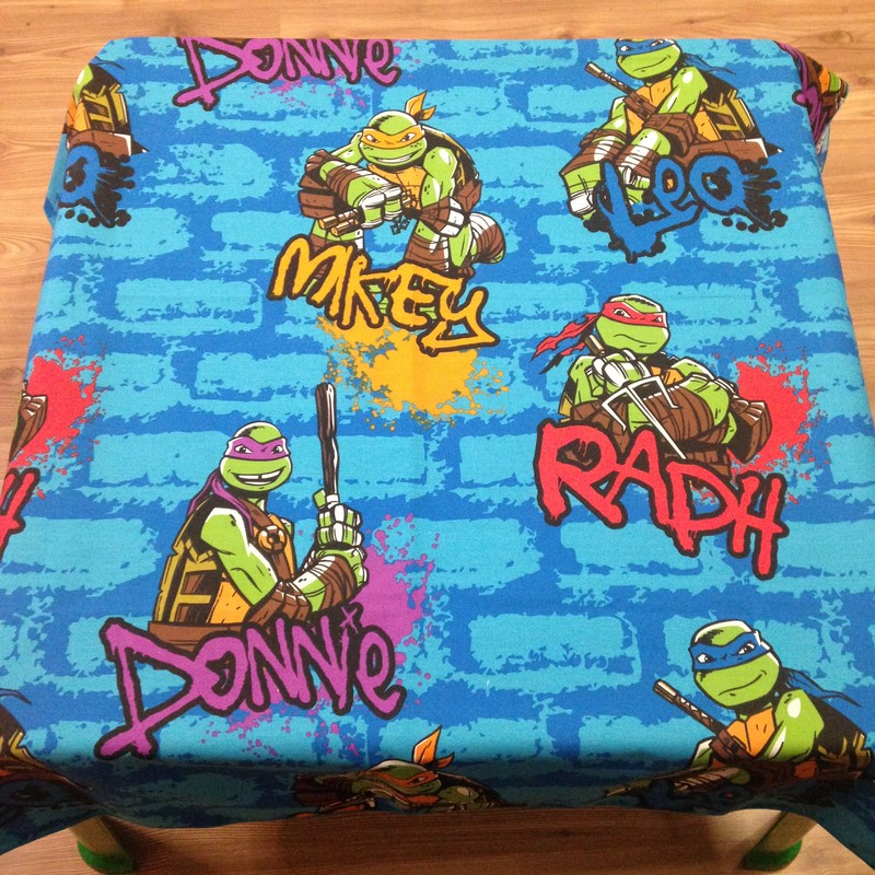 Table cloth (Ninja Turtles) for party hire Bloemfontein